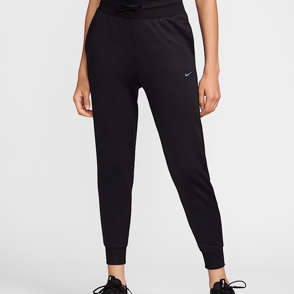 Nike Therma-FIT - Picture 13 of 16